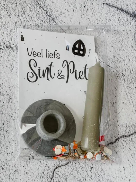 Sinterklaas cadeau - met betonnen kandelaar en kaars (2)