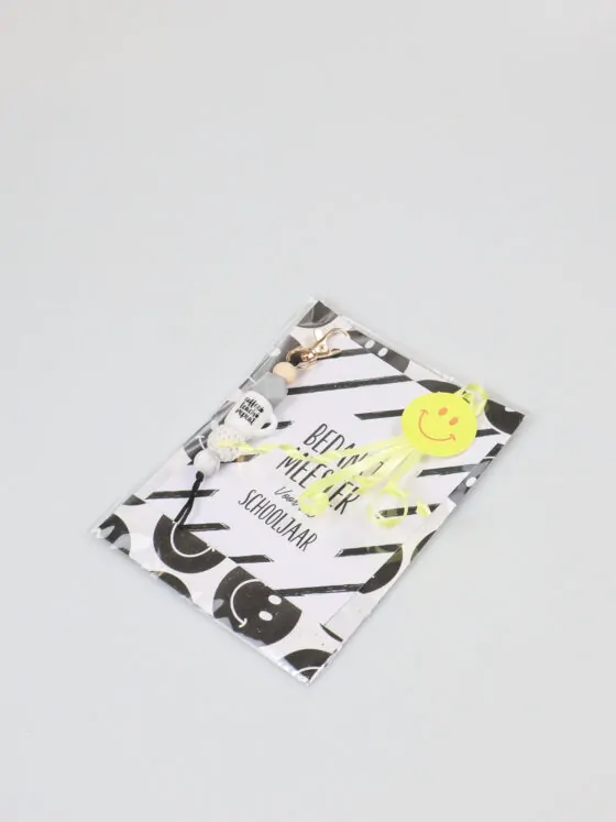 Sleutelhanger cadeautje voor meester - Coffee, teach, repeat & ansichtkaart