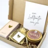 Brievenbus Cadeau een lichtpuntje voor jou - Geurkaars, lucifers & pin hartje