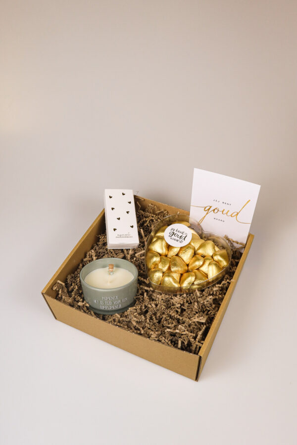 Cadeaupakket Jij bent goud waard – Kaars, lucifers & chocolade