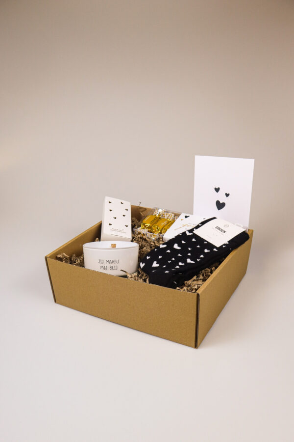 Cadeaupakket met hartjessokken – Vol liefde en sfeer