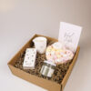 Cadeaupakket veel liefs - Massagekaars, snoephart, lucifers & kaars