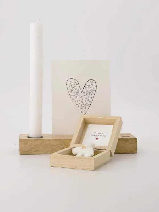 Zusss doosje hout met vogeltje wit/goud
