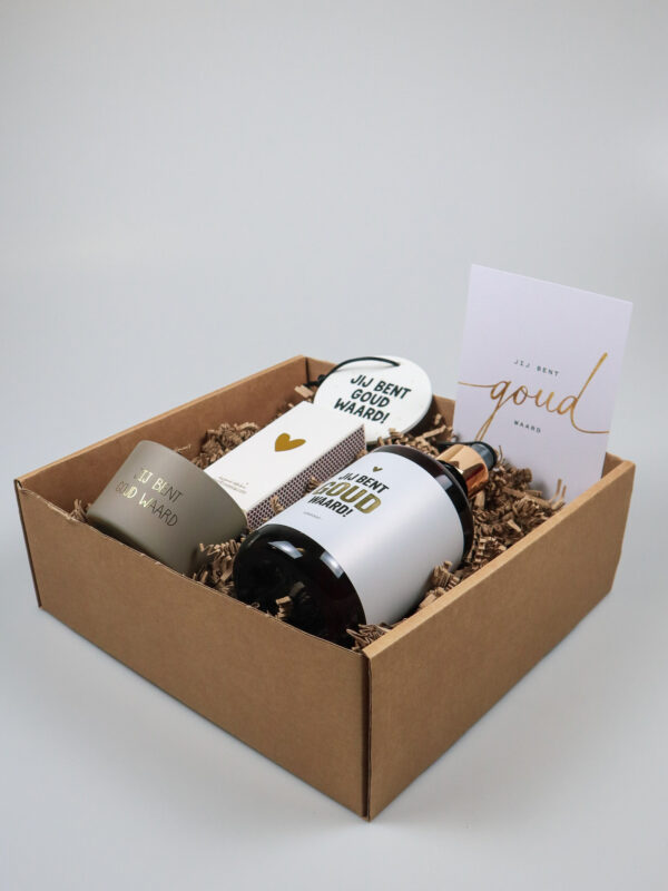 Cadeaupakket Jij Bent Goud Waard – Handzeep, Sojakaars, Lucifers & Hanger