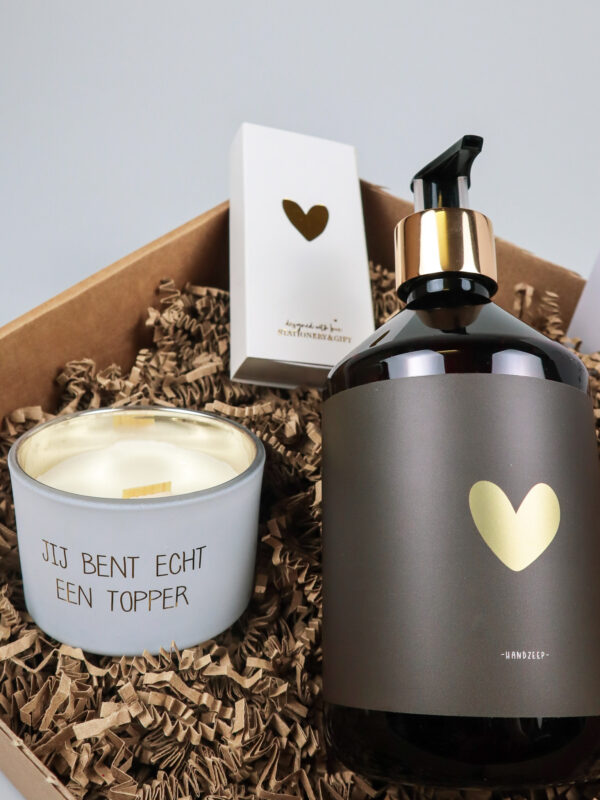 Cadeaupakket Jij bent echt een Topper – Handzeep, Sojakaars & Lucifers