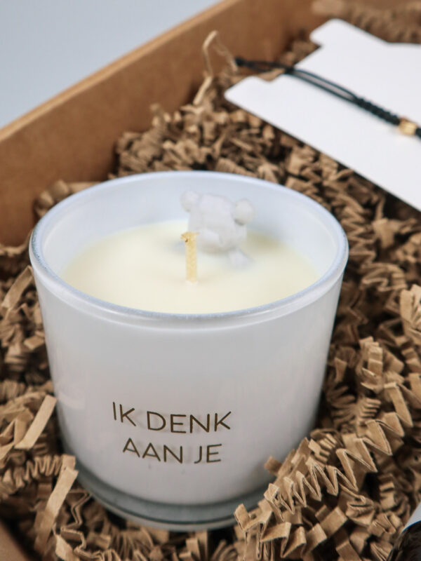 1x pakket, sterkte, handzeep, kaars my flame, armbandje-2 Cadeaupakket Sterkte – Handzeep, Sojakaars & Armbandje