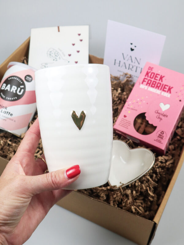 Cadeaupakket Van Harte Gefeliciteerd – Met Mok, Lepel & Verwennerij