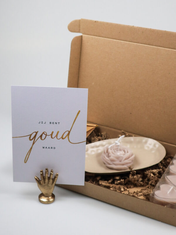 Brievenbuscadeau Jij Bent Goud Waard – Thee, Kaarsen & Gouden Touch van Zusss