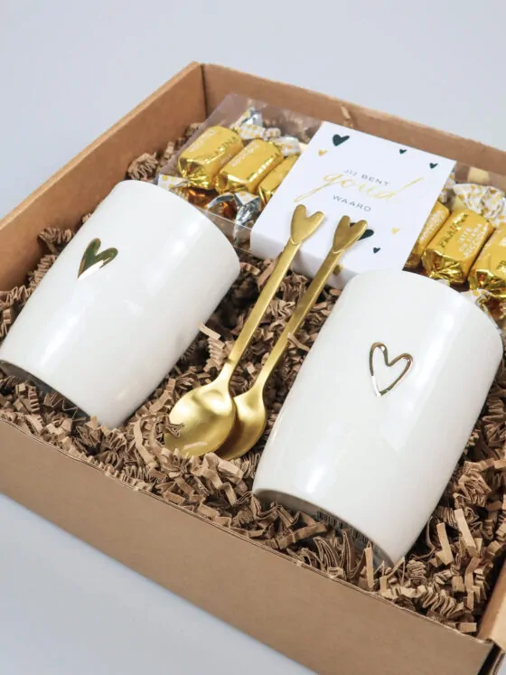 Cadeaupakket Jij Bent Goud Waard – Met Zusss Mokken, Lepels & Chocolade