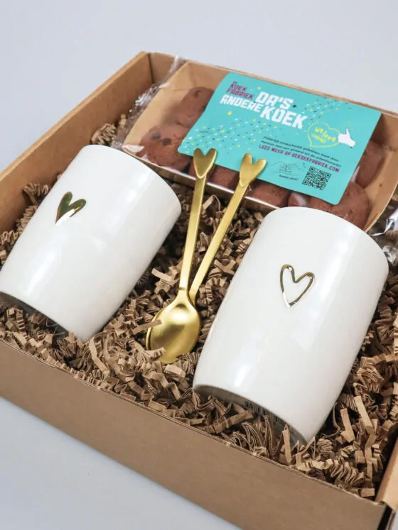 Cadeaupakket Heel Erg Bedankt – Met Zusss Mokken, Gouden Lepels & Koekcadeau