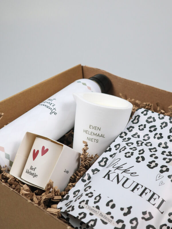 Cadeaupakket dikke knuffel – warm, zacht en ontspannend Cadeaupakket dikke knuffel – warm, zacht en ontspannend