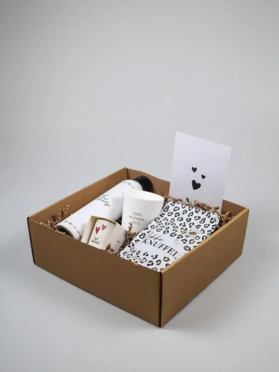 Cadeaupakket dikke knuffel – warm, zacht en ontspannend Cadeaupakket dikke knuffel – warm, zacht en ontspannend