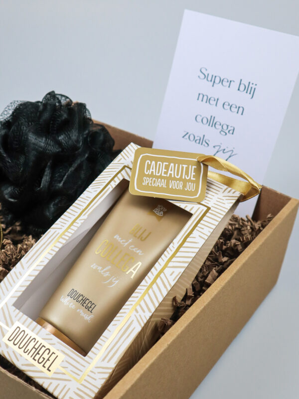 Cadeaupakket collega – douchegel, stressbal en spons cadeau Cadeaupakket collega – douchegel, stressbal en spons cadeau