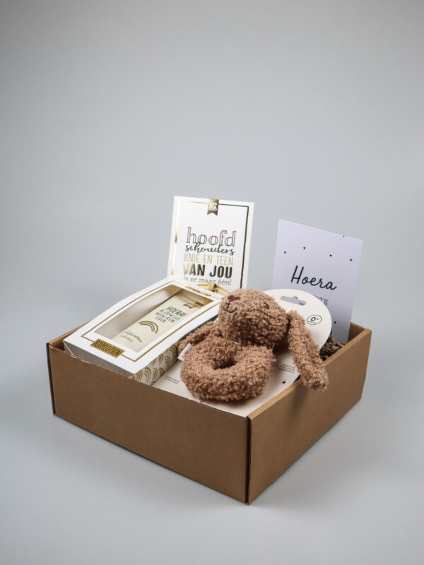 Baby op komst cadeaupakket – lief, fris en feestelijk Baby op komst cadeaupakket – lief, fris en feestelijk