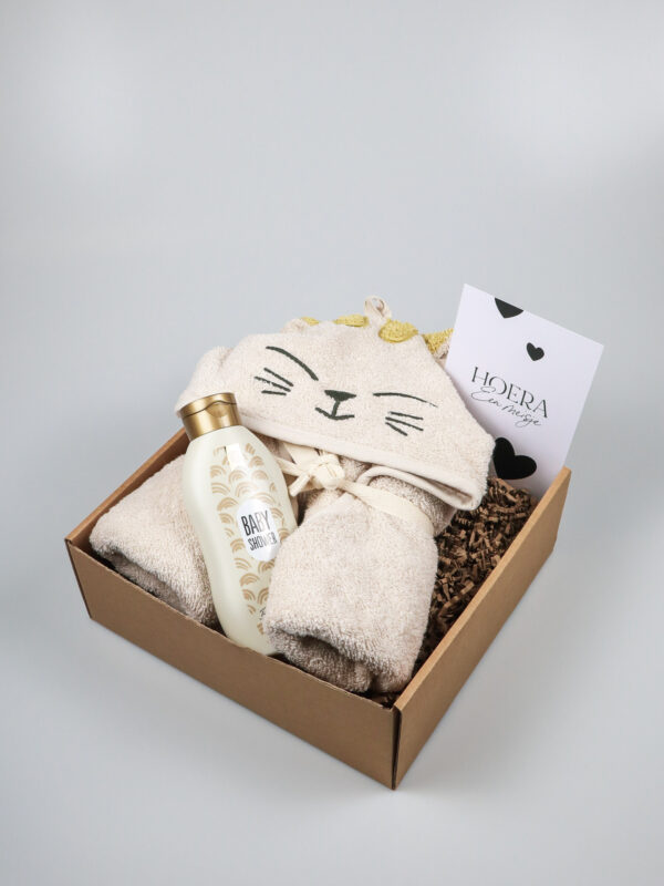 Baby cadeaupakket Charlie katje – zacht, lief en kant-en-klaar Baby cadeaupakket Charlie katje – zacht, lief en kant-en-klaar