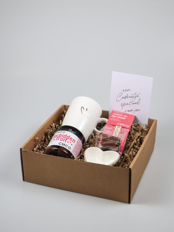 Choco Truffels Cadeaupakket – Zusss Mok, Forbidden Fruit & Sweets for my Sweet