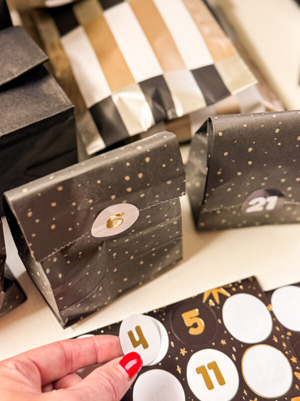 Adventskalender Kerst – 24 luxe cadeautjes - Pre-order nu! - Gratis verzenden Adventskalender Kerst – 24 luxe cadeautjes - Pre-order nu! - Gratis verzenden