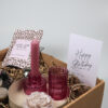 Cadeaupakket Happy Birthday met Kaarsen, Thee en Roze Glazen Accessoires