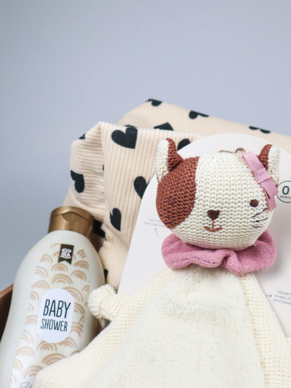 Cadeaupakket baby – speendoekje, bodywash & geurhanger Cadeaupakket baby – speendoekje, bodywash & geurhanger