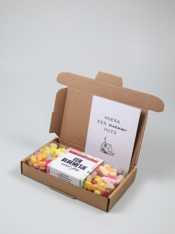 Brievenbus cadeau snoep blister - Een bloemetje voor jou Brievenbus cadeau snoep blister - Een bloemetje voor jou