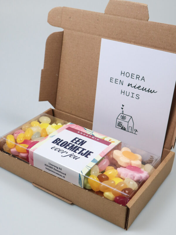 Brievenbus cadeau snoep blister - Een bloemetje voor jou Brievenbus cadeau snoep blister - Een bloemetje voor jou