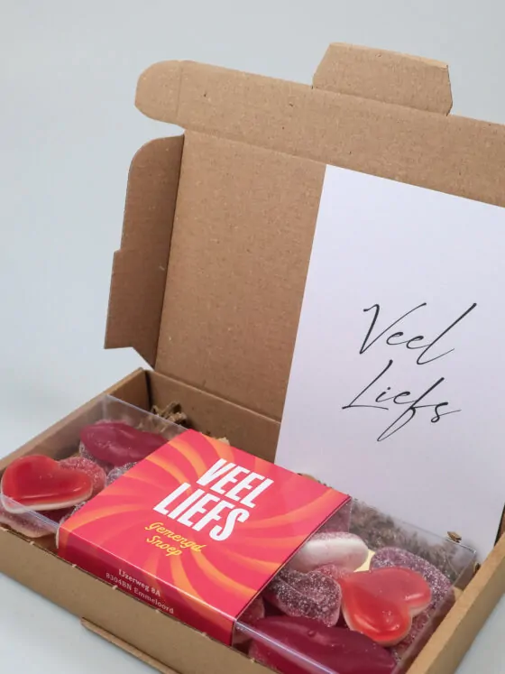 Brievenbus cadeau snoep blister liefs - Veel Liefs