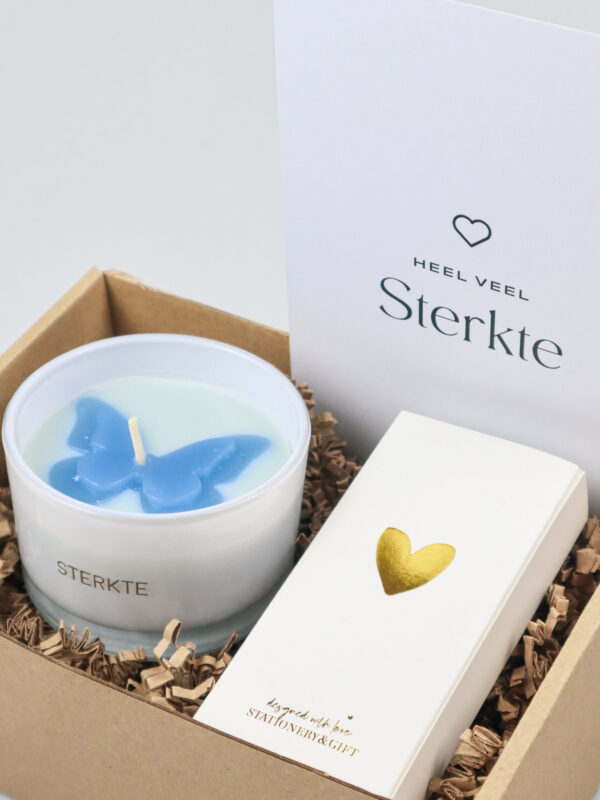 Cadeaupakket sterkte – Geurkaars en lucifers