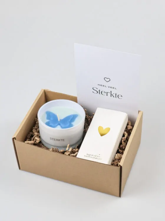 Cadeaupakket sterkte – Geurkaars en lucifers