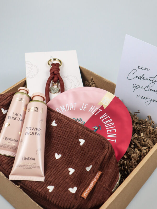 Verwenpakket vrouwen etui & verzorging