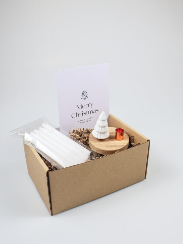 Kerst cadeaupakket – met Räder kandelaar dennenboom & 5 kaarsjes