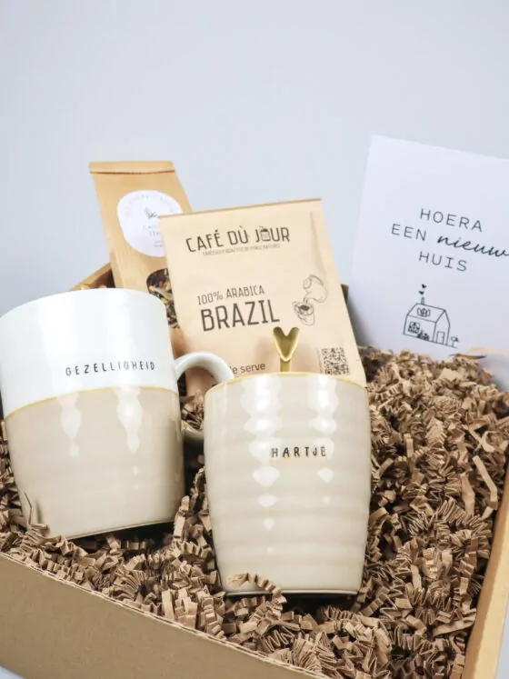 Cadeaupakket nieuw huis met Zusss mokken, koffie en thee