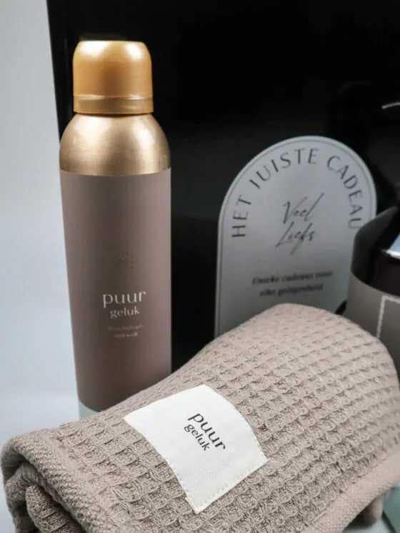 Kerstcadeaupakket Puur Geluk met douchefoam, handzeep en geurzakjes