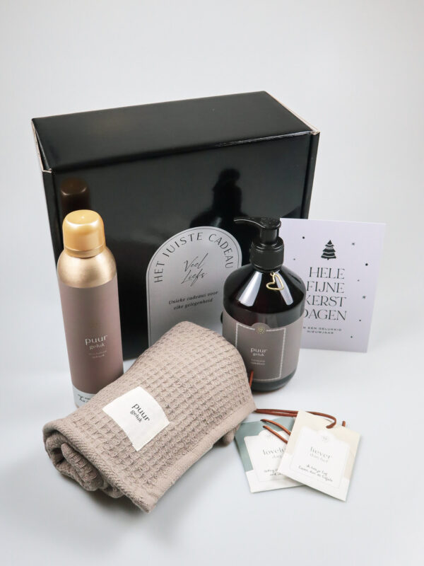 Kerstcadeaupakket Puur Geluk met douchefoam, handzeep en geurzakjes