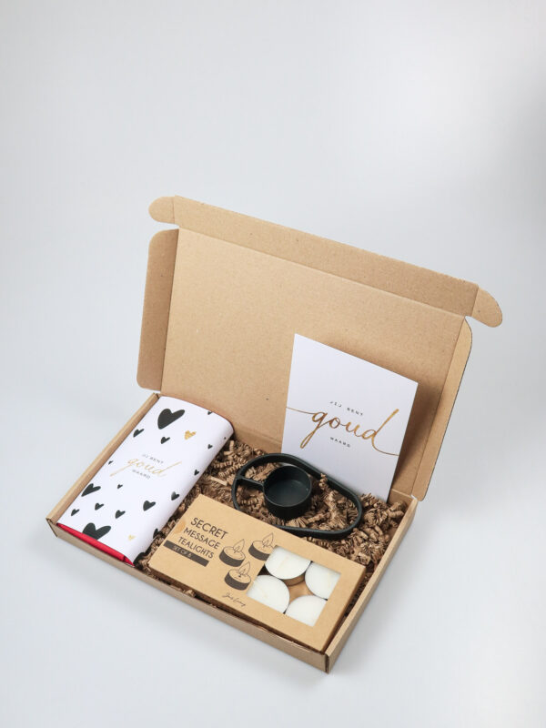 Brievenbus cadeau Jij bent Goud Waard – Kaarslicht & Chocolade verrassing Brievenbus cadeau Jij bent Goud Waard – Kaarslicht & Chocolade verrassing