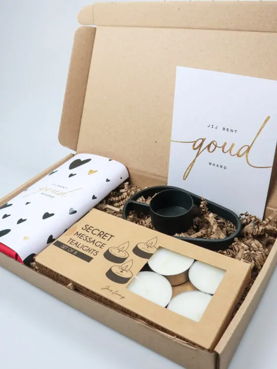 Brievenbus cadeau Jij bent Goud Waard – Kaarslicht & Chocolade verrassing