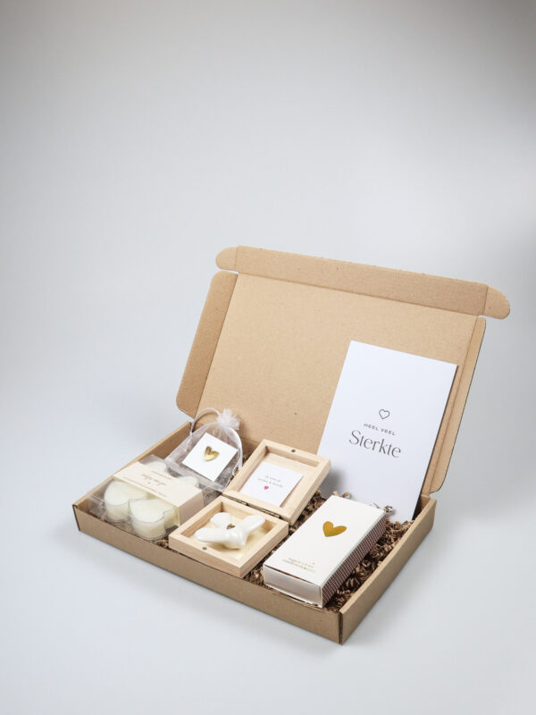 Sterkte brievenbus cadeau – Liefdevol troostpakket met licht en symboliek