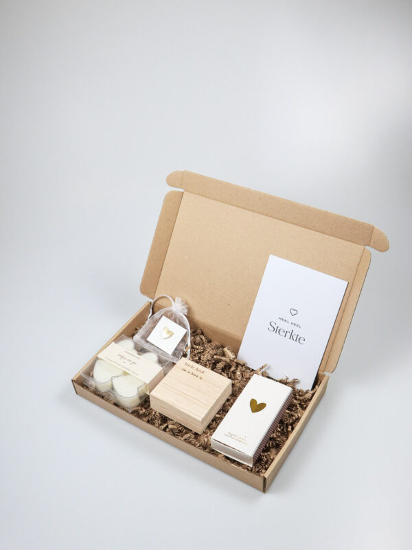 Sterkte brievenbus cadeau – Liefdevol troostpakket met licht en symboliek