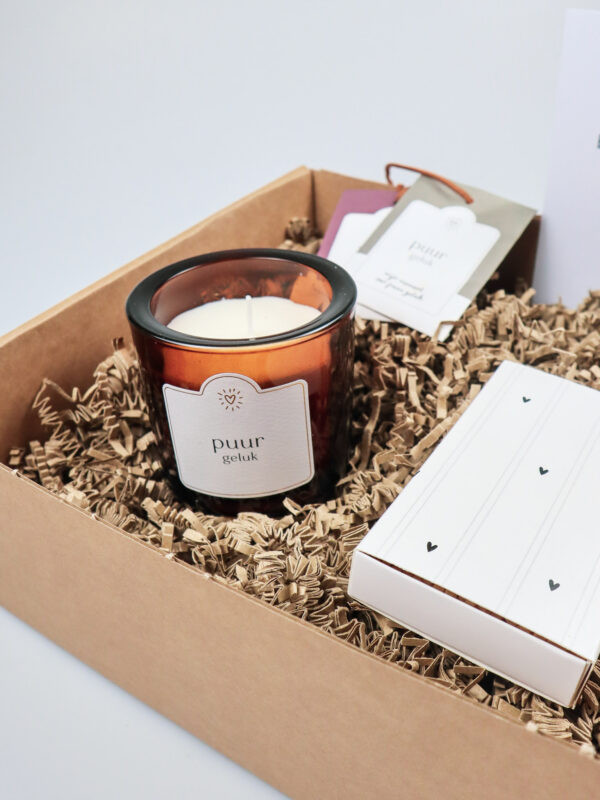 Nieuw huis cadeaupakket – Zusss geurkaars, geurzakjes & lucifers
