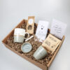 Cadeaupakket speciaal voor jou – Met Zusss mokken, thee, koffie & chocolade