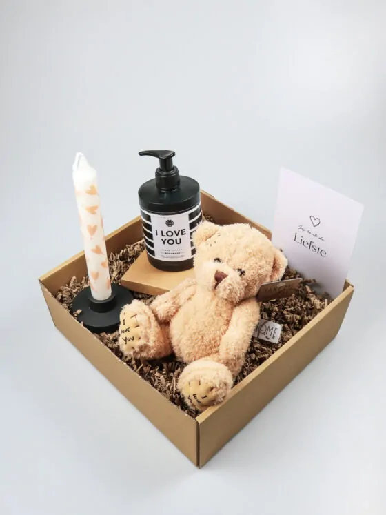 Cadeaupakket Jij bent de liefste - Met knuffelbeer en I Love You bodywash