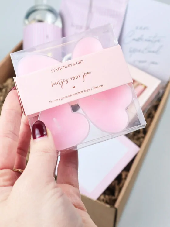 Cadeaupakket speciaal voor jou – Luxe verwenpakket met thee, pennen & wellness