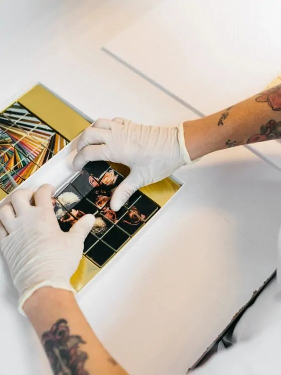 Chocolade wenskaart logo bonbons eigen ontwerp - Praliné