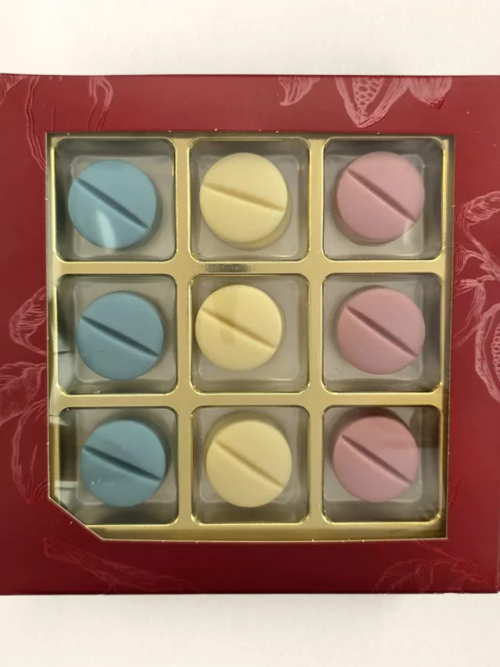 Chocolade beterschap pillen - Geschenkdoos 18 stuks