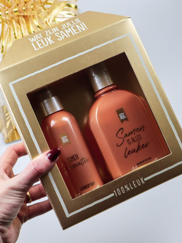 luxe cadeauzak samen-1 Luxe cadeauzak wat zijn jullie leuk samen - Roomspray en handzeep