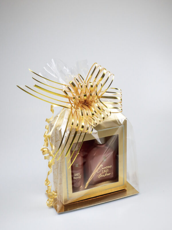 luxe cadeauzak samen-3 Luxe cadeauzak wat zijn jullie leuk samen - Roomspray en handzeep