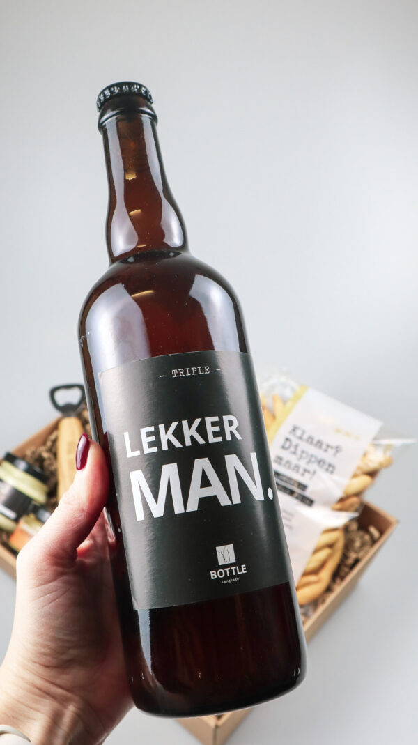 Cadeauschaal Lekker Man met speciaalbier en hapjes