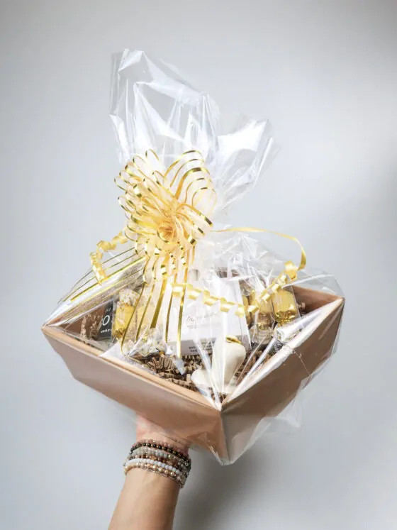 Cadeauschaal jij bent goud waard met secco en chocola