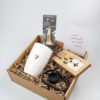Cadeaupakket met mok, chocoladelepel en wenswaxinelichtjes